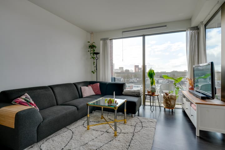 Foto 8 van Constant Erzeijstraat 10