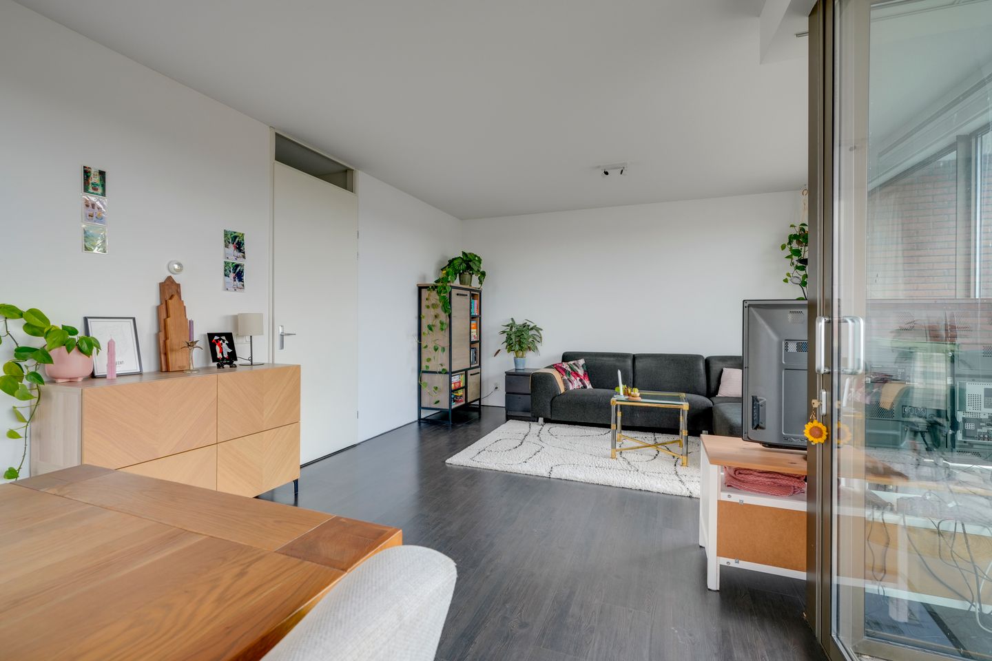 Foto 10 van Constant Erzeijstraat 10