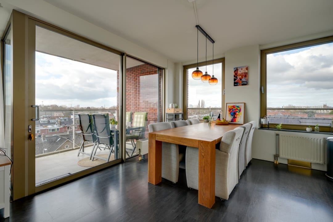 Foto 11 van Constant Erzeijstraat 10