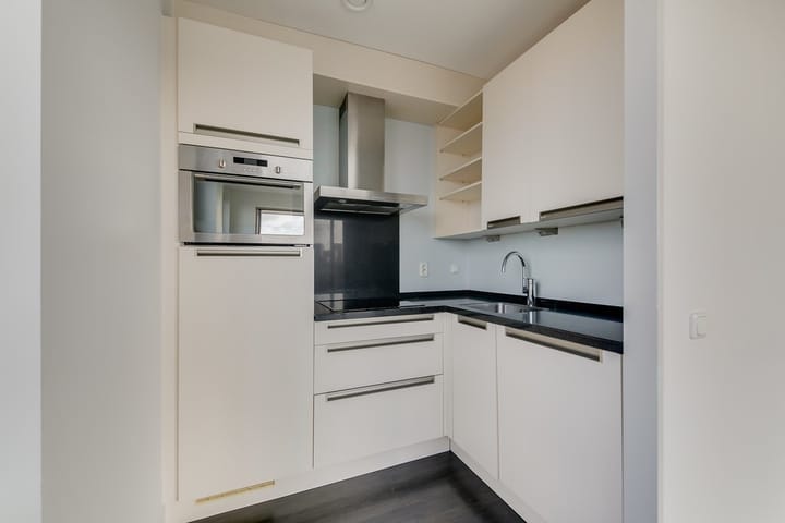 Foto 12 van Constant Erzeijstraat 10