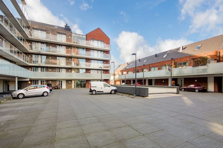 Foto 21 van Constant Erzeijstraat 10