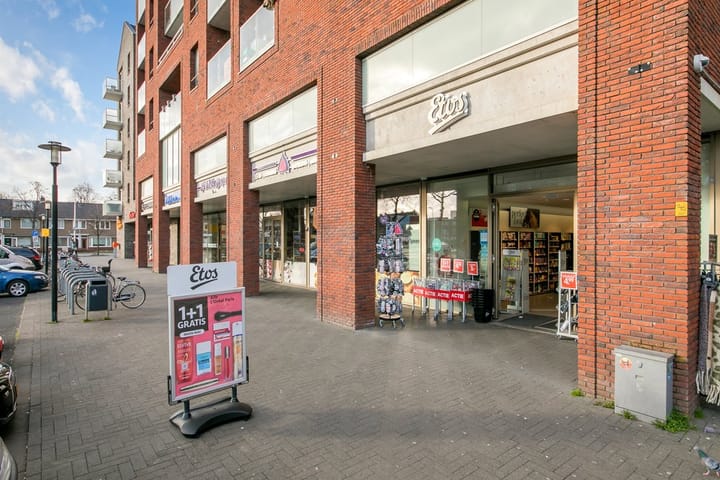 Foto 23 van Constant Erzeijstraat 10