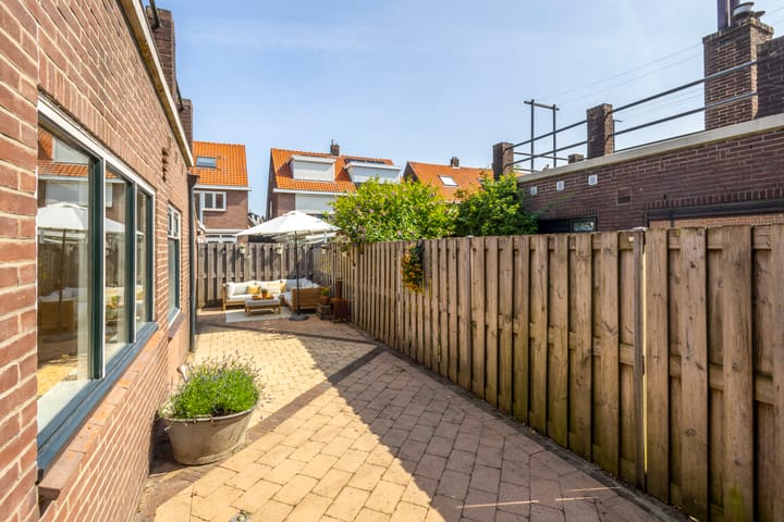 Foto 23 van Hugo de Grootstraat 24