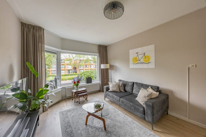 Foto 11 van Oosterhamriklaan 14-A