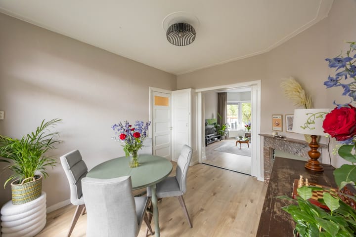 Foto 15 van Oosterhamriklaan 14-A