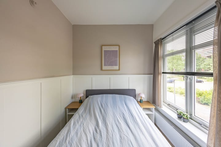 Foto 22 van Oosterhamriklaan 14-A