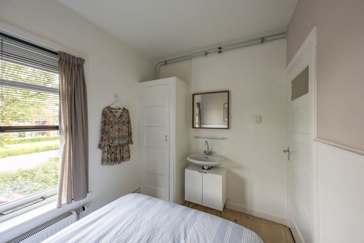 Foto 23 van Oosterhamriklaan 14-A