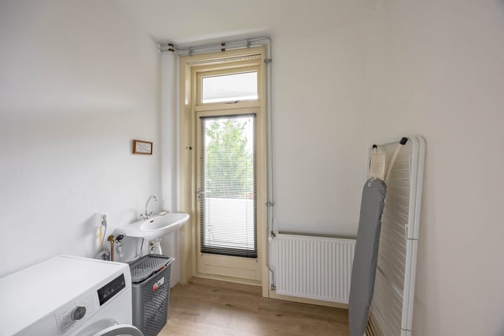 Foto 25 van Oosterhamriklaan 14-A