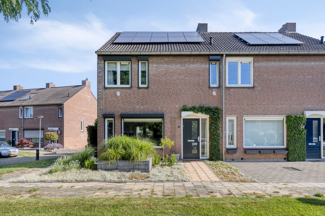 Foto 2 van Burgemeester Lambertstr 25