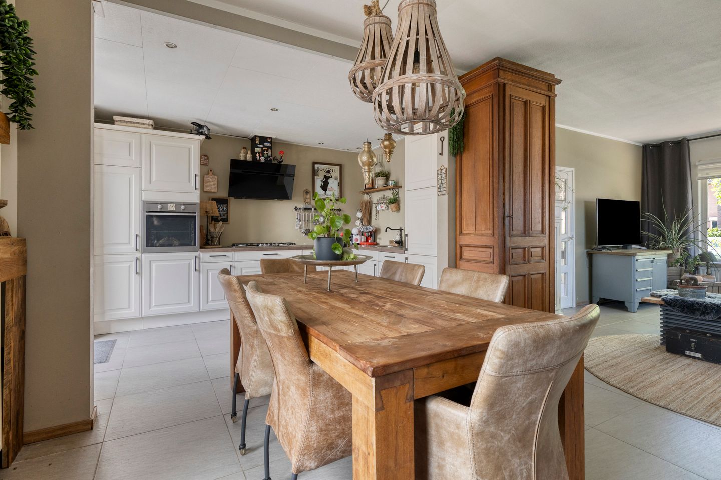 Foto 10 van Burgemeester Lambertstr 25