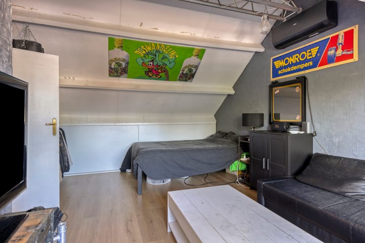 Foto 26 van Burgemeester Lambertstr 25