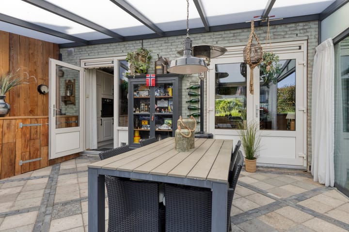 Foto 31 van Burgemeester Lambertstr 25