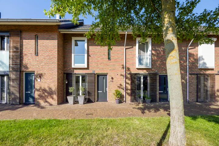 Foto 1 van Hofstedestraat 18