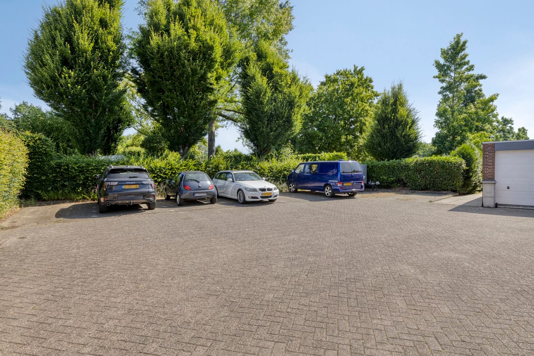 Foto 38 van Burgemeester Lambertstr 25