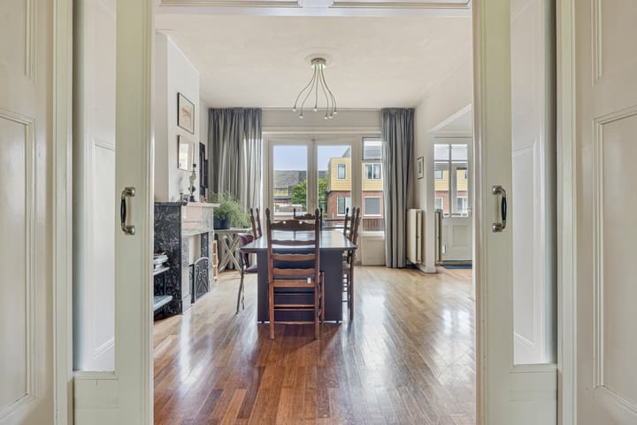 Foto 38 van Petrus Campersingel 199-A