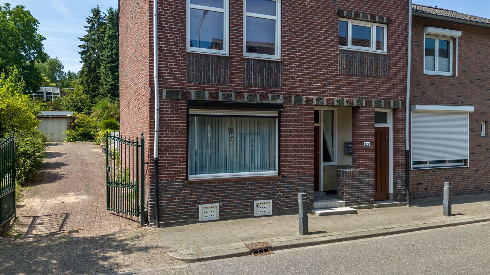 Foto 3 van Meuserstraat 123