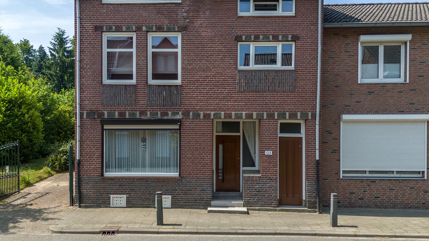 Foto 4 van Meuserstraat 123