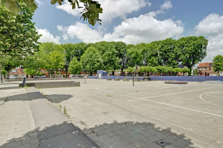 Foto 35 van Bakhuizen van den Brinkstraat 6