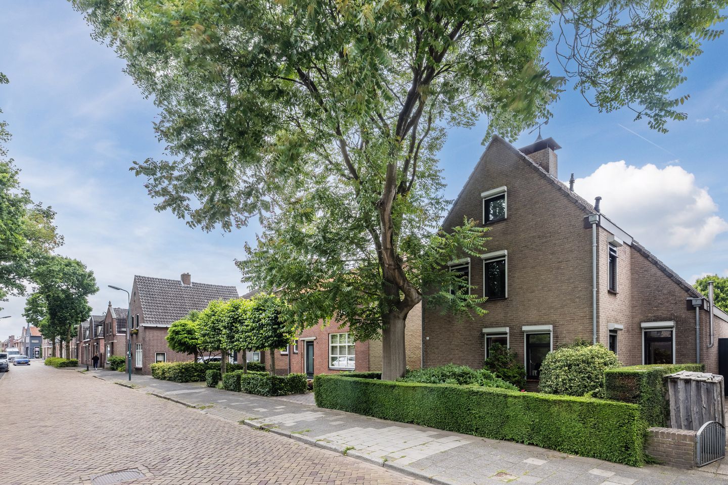 Foto 4 van Lange Wagenstraat 49