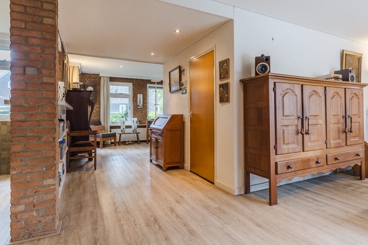 Foto 21 van Lange Wagenstraat 49