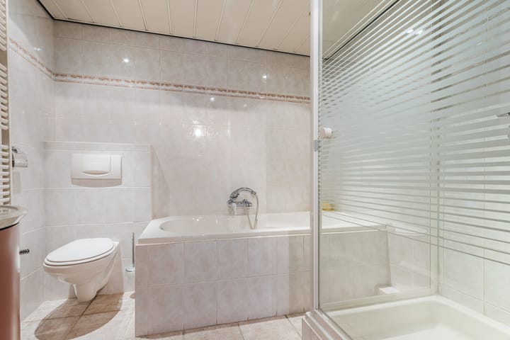 Foto 29 van Lange Wagenstraat 49