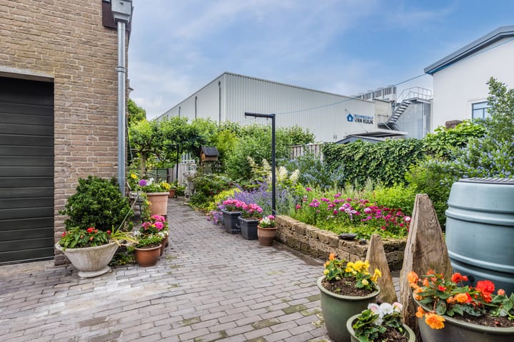 Foto 36 van Lange Wagenstraat 49