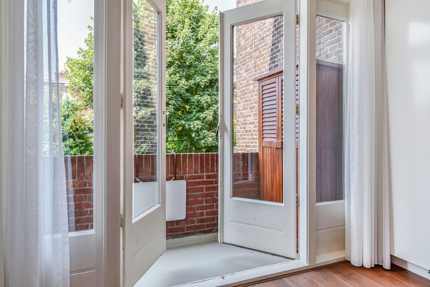 Foto 14 van Perenstraat 99