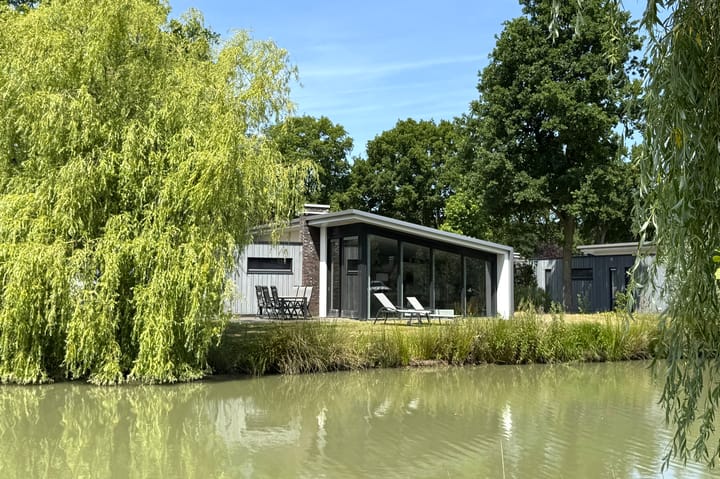 Foto 2 van Dwarsweg 73-A77