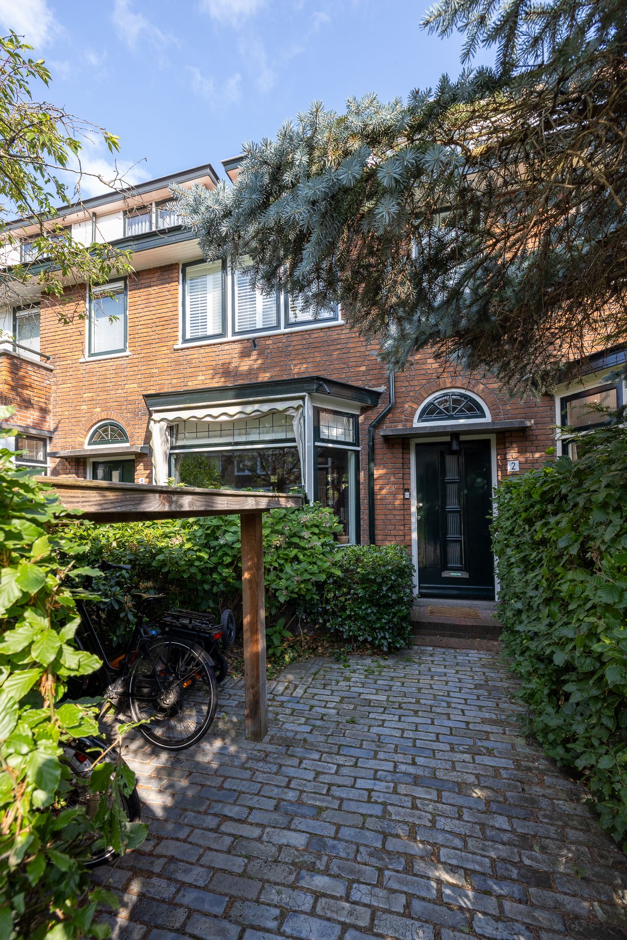 Photo 48 of Leeuweriklaan 2