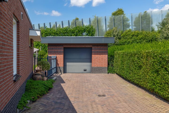 Foto 28 van Moutzhofweg 80