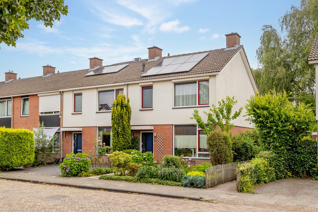 Foto 1 van Jupiter 67