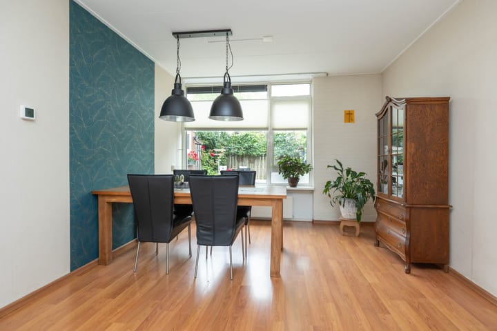 Foto 12 van Jupiter 67