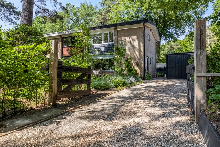 Foto 38 van Buurtscheuterlaan 99