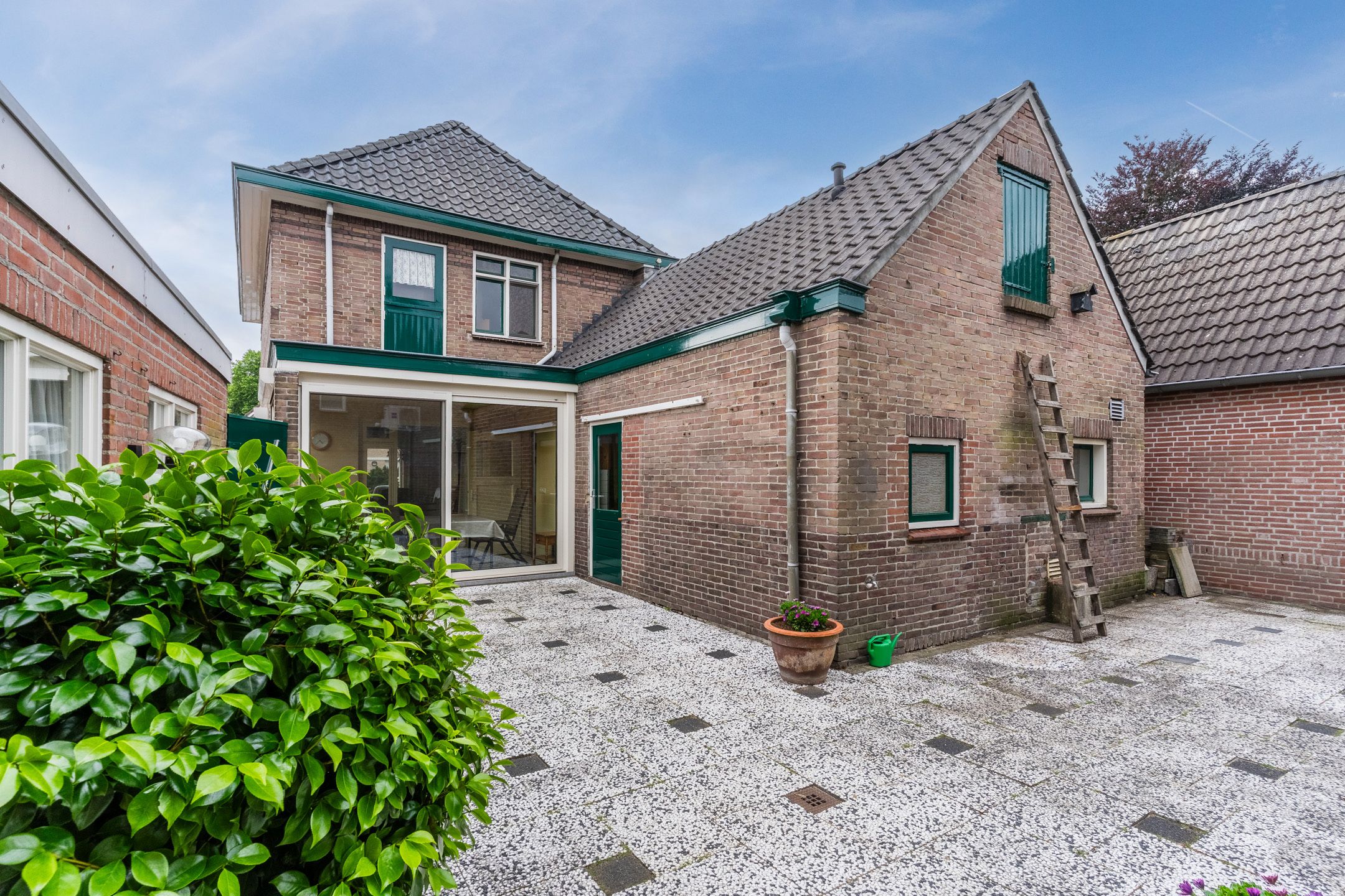 Photo 6 of Waalreseweg 132