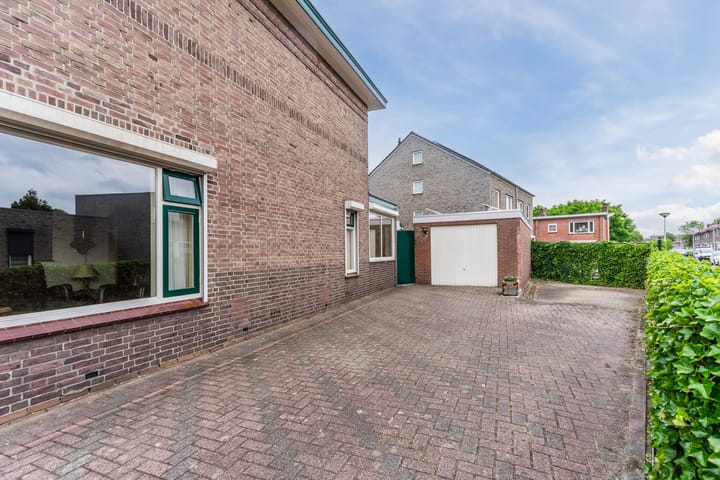 Foto 7 van Waalreseweg 132