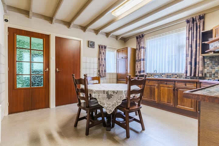 Foto 13 van Waalreseweg 132