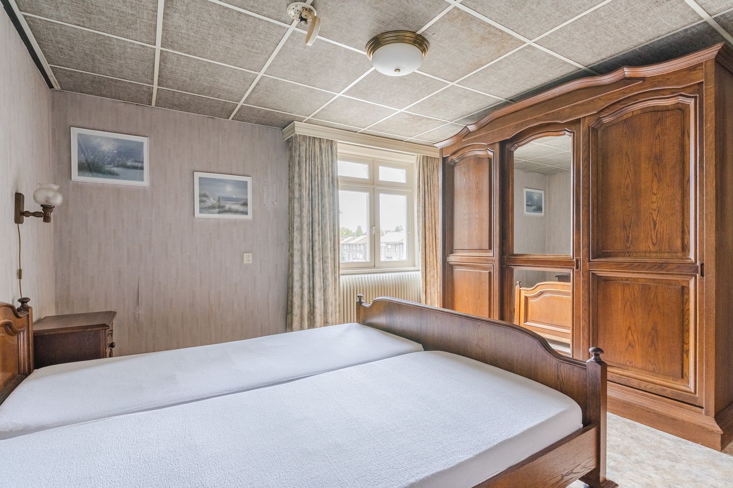 Photo 25 of Waalreseweg 132