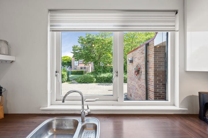 Foto 13 van Haringvlietplantsoen 16