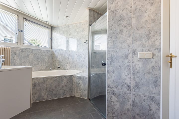 Foto 40 van Rozenstraat 4