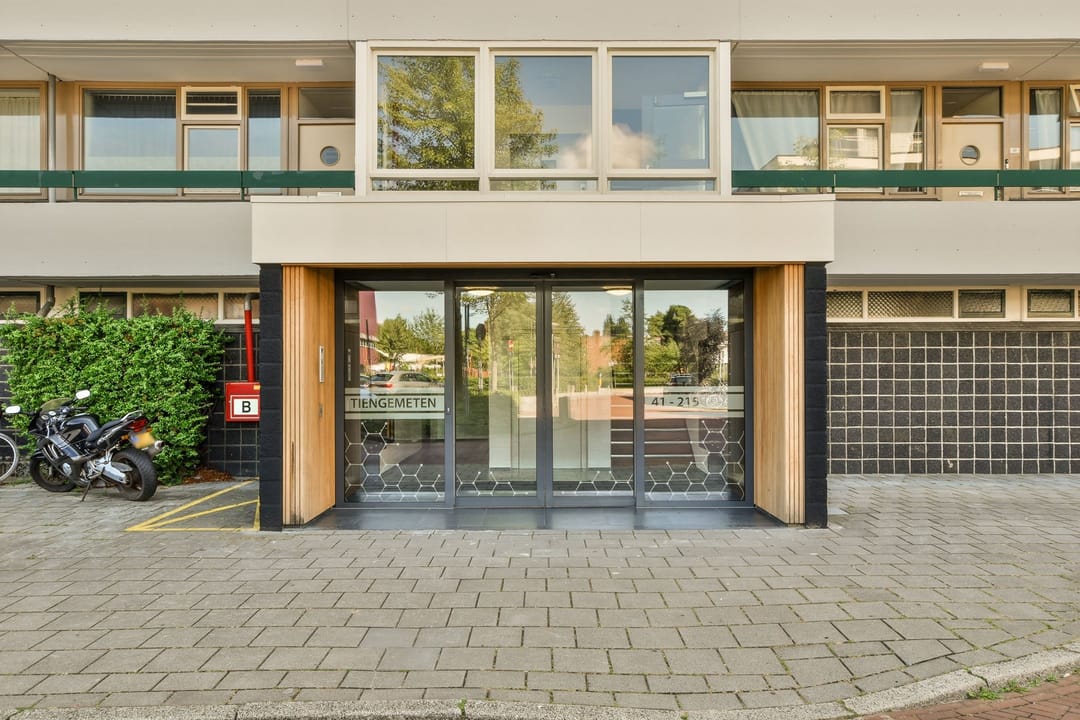 Foto 2 van Tiengemeten 77