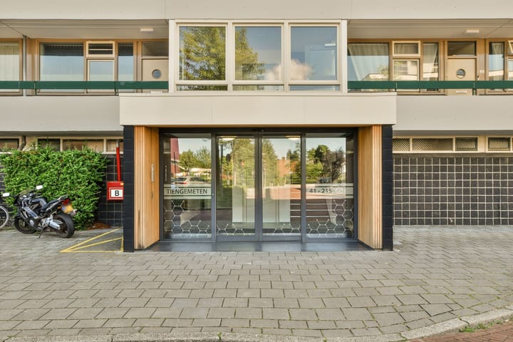 Foto 2 van Tiengemeten 77