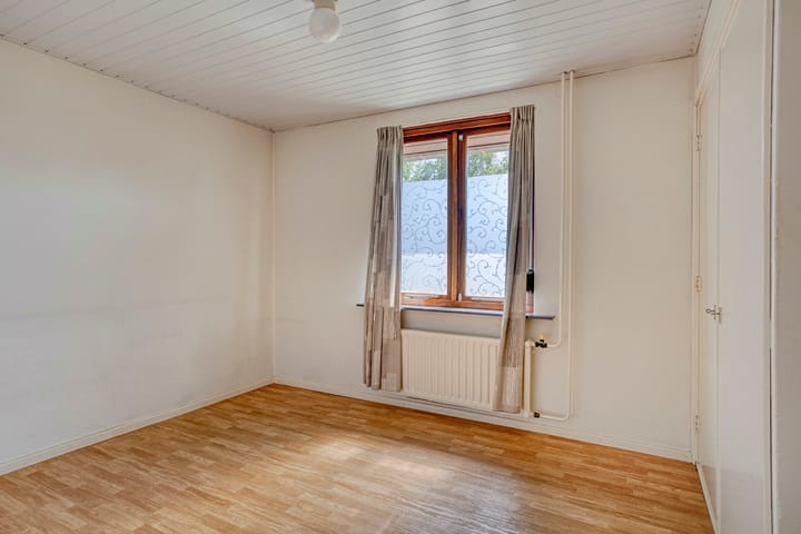 Foto 11 van Korenbloemstraat 7