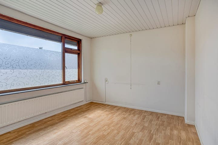 Foto 15 van Korenbloemstraat 7