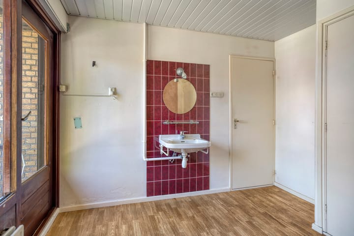 Foto 18 van Korenbloemstraat 7