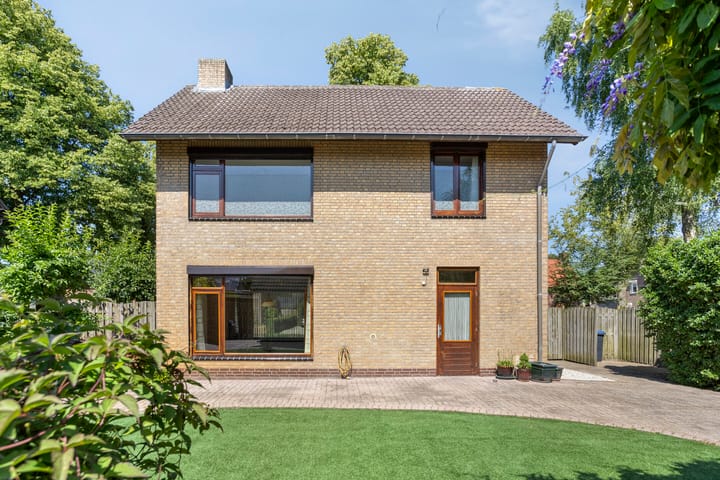 Foto 30 van Korenbloemstraat 7