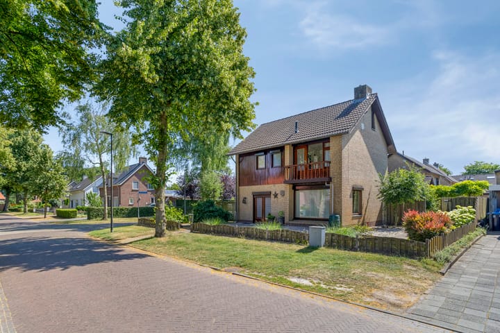 Foto 36 van Korenbloemstraat 7