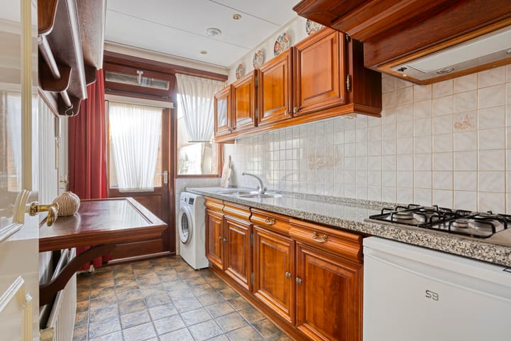 Foto 11 van Leliestraat 14