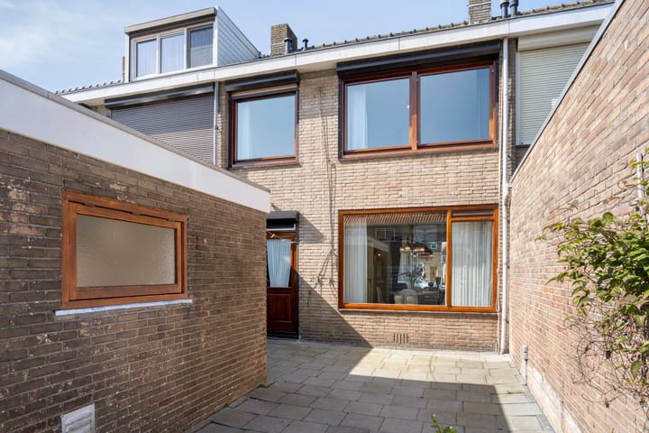 Foto 14 van Leliestraat 14