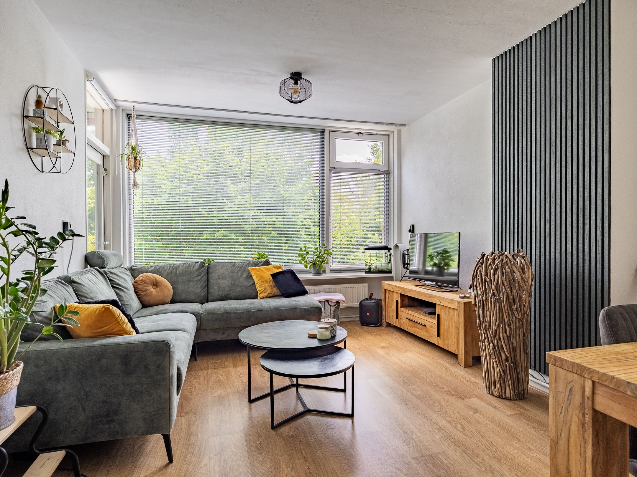 Foto 6 van Mezenlaan 19