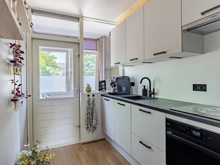 Foto 11 van Mezenlaan 19